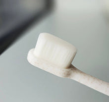 Load image into Gallery viewer, Puppy Polisher Toothbrush