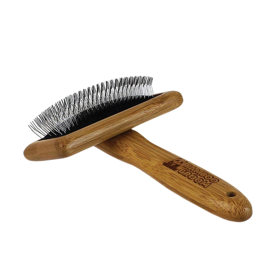 Slicker Brush with stainless steel pins
